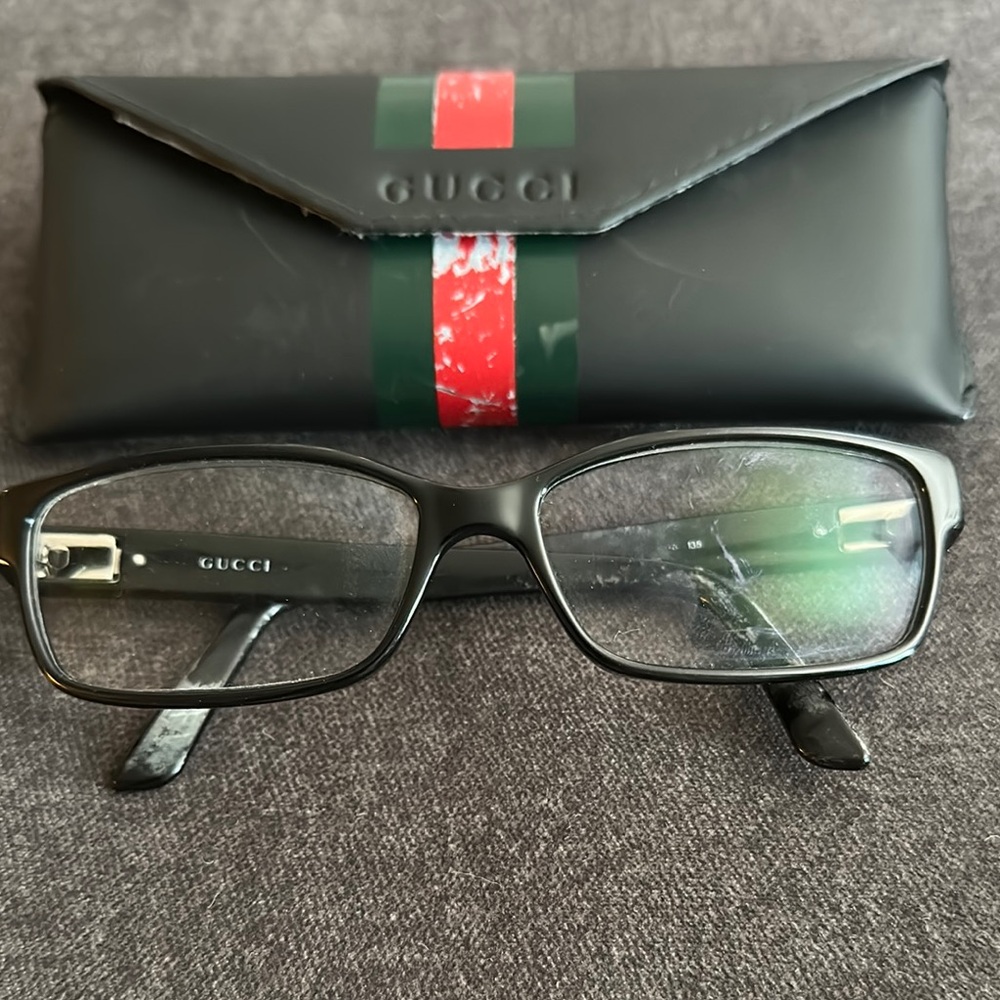 Gucci Black glasses with case